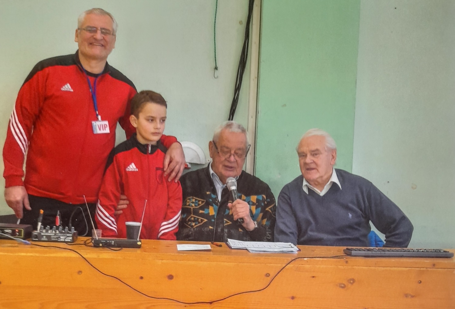 Futbalová komunita – stretnutie pri stole